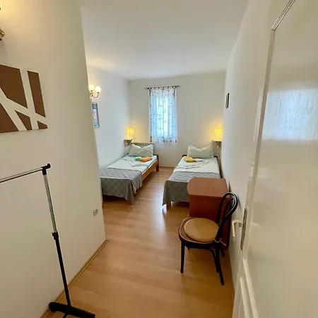 Lori Апартаменты *