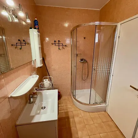 Апартаменты Lori Пореч